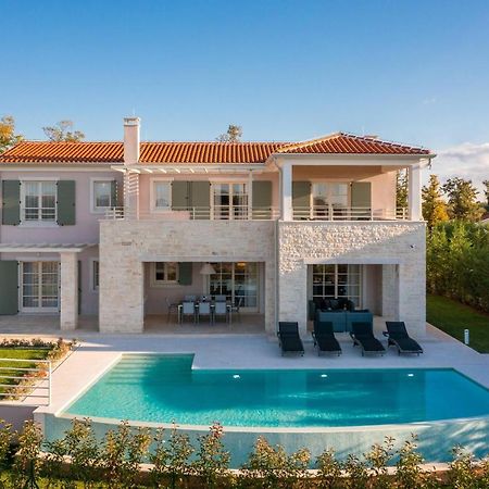 Villa Blanche By Ilc Бъртонигла Екстериор снимка